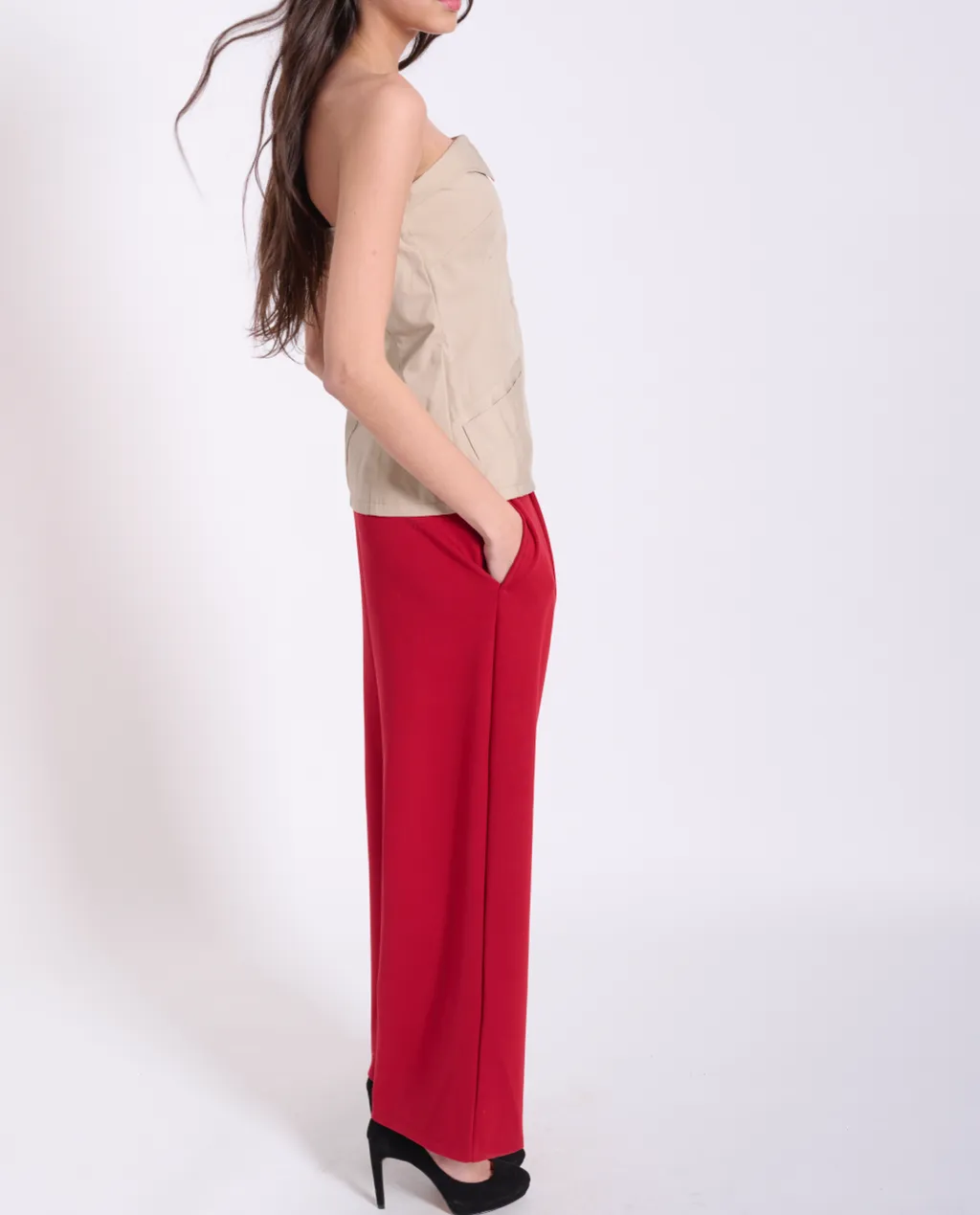 Asia Pleated wide-leg pants sold by preloved product image thumbnail 2