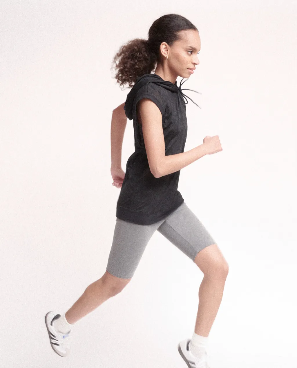 Mala Sleeveless Top sold by preloved product image thumbnail 4