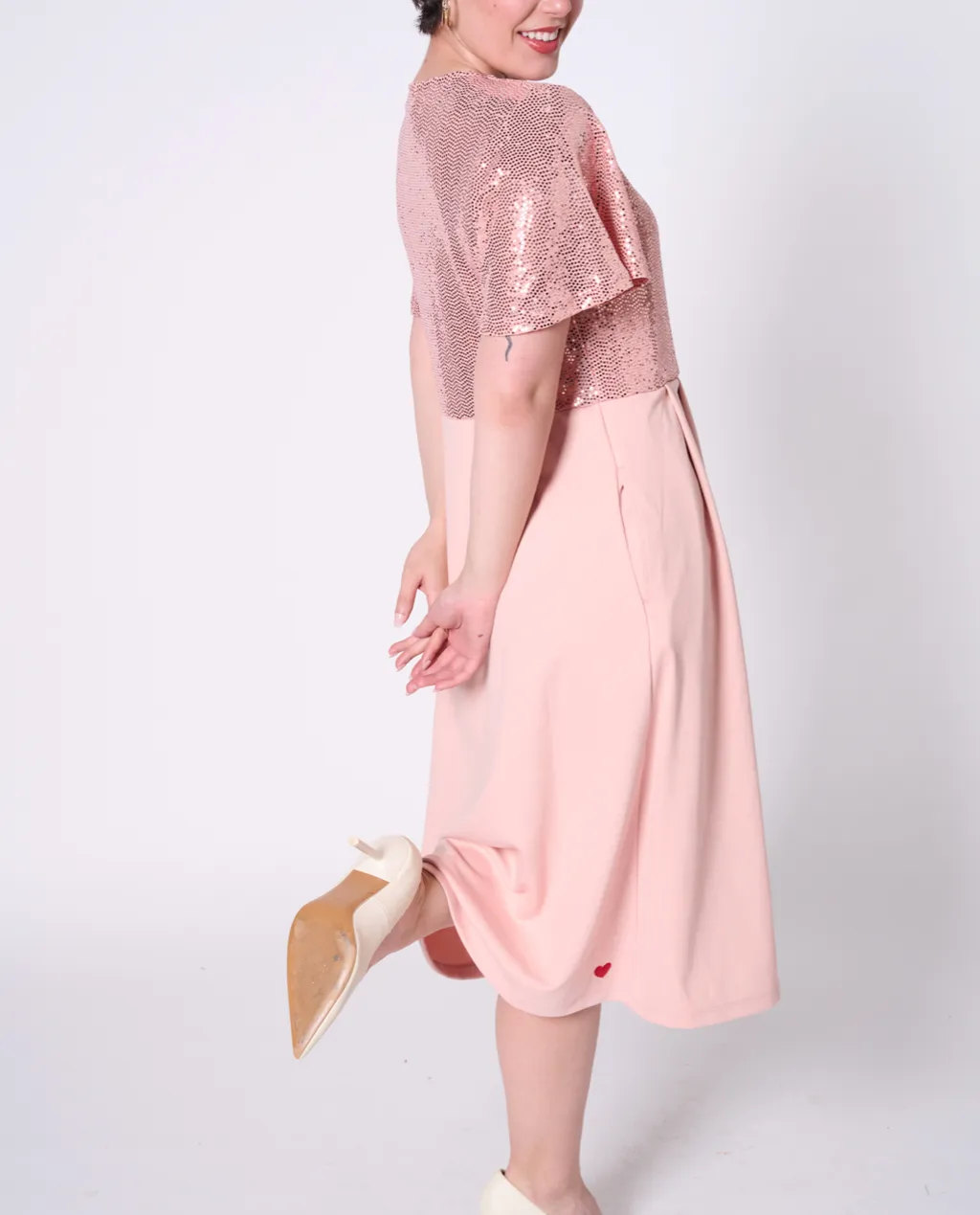 Melissa dress sold by preloved product image thumbnail 4