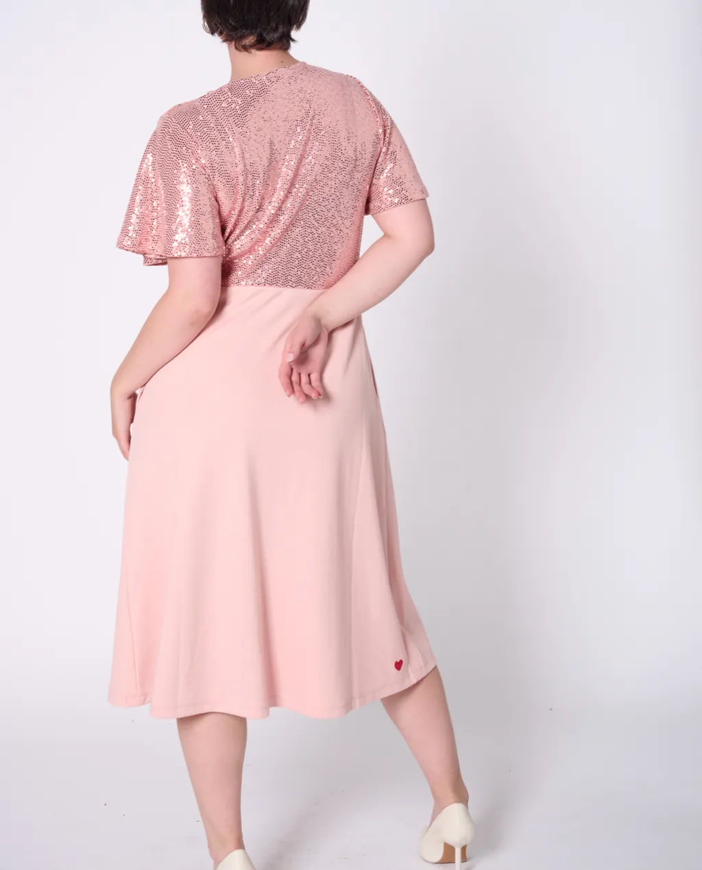 Melissa dress sold by preloved product image thumbnail 5