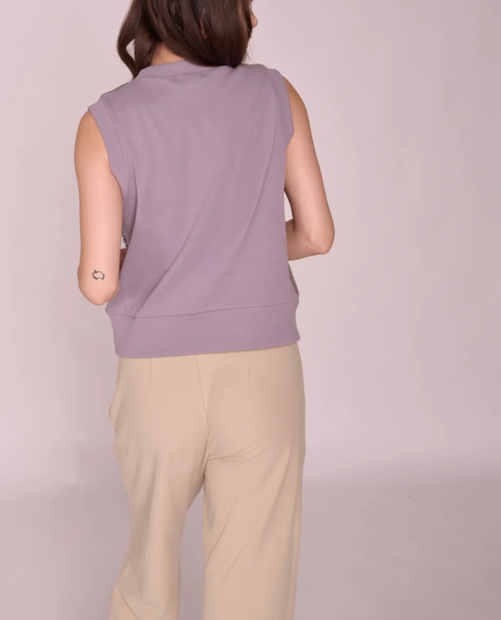 Babs sweater vest sold by preloved product image thumbnail 5