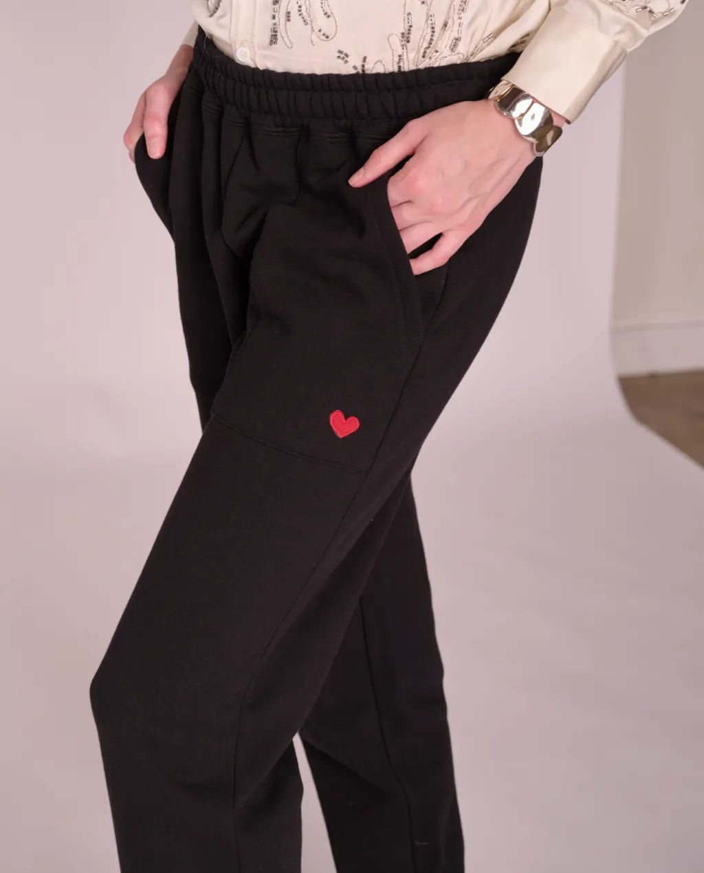 Asha jogger pant sold by preloved product image thumbnail 2