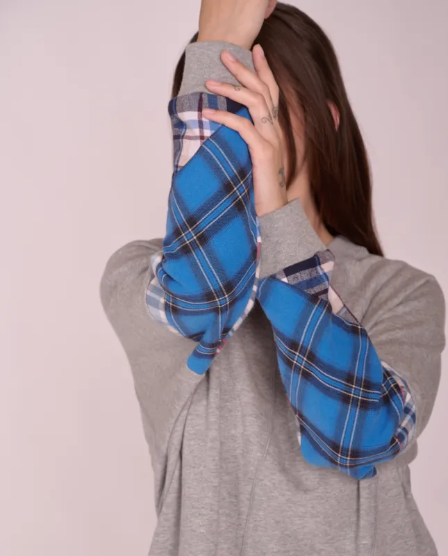 Una Slit sweatshirt sold by preloved