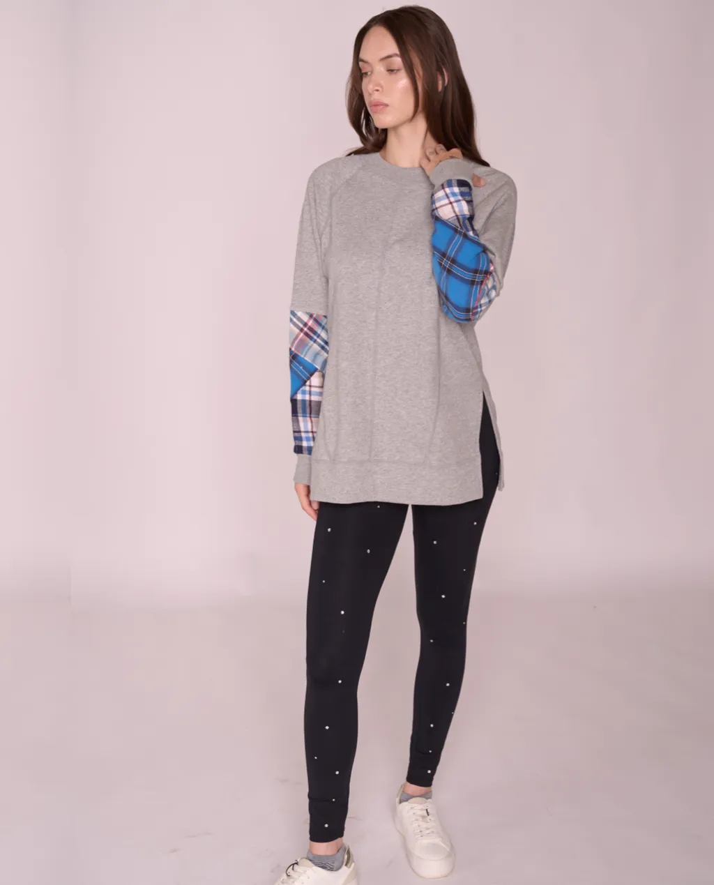 Una Slit sweatshirt sold by preloved product image thumbnail 2