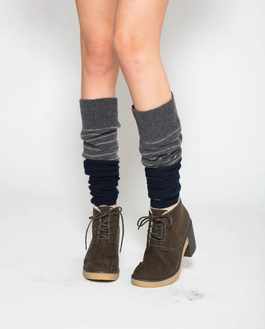 Coco Leg warmer sold by preloved product image thumbnail 2