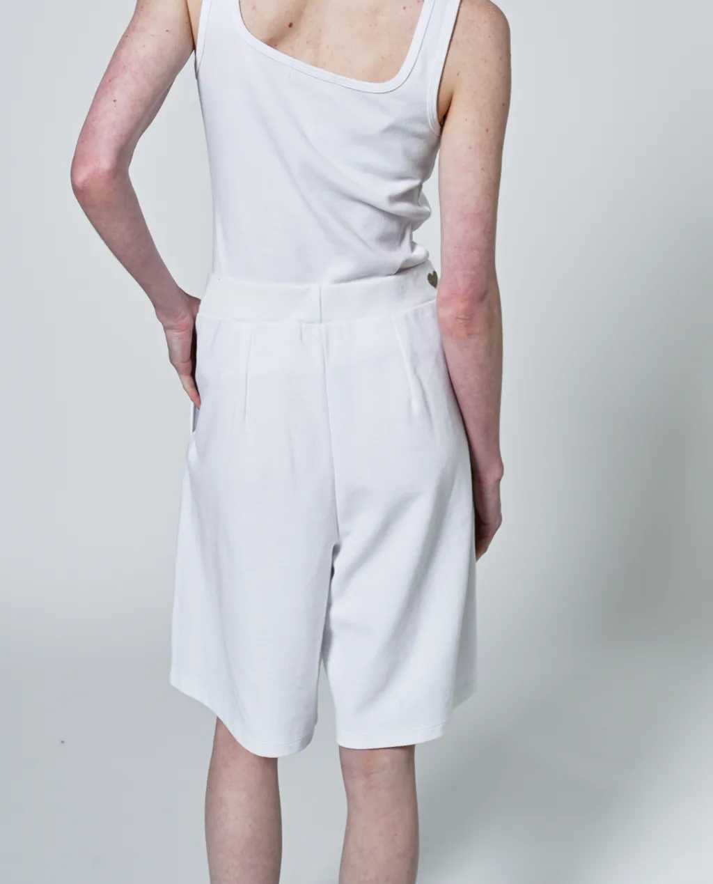 Eleanor Pleated shorts sold by preloved product image thumbnail 4