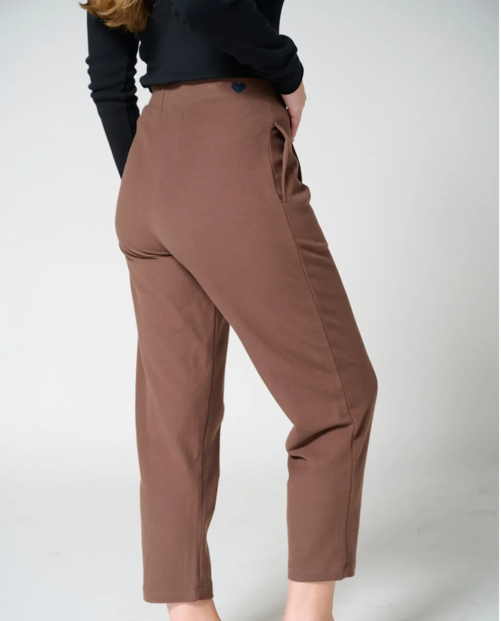Heidi Tapered Pants sold by preloved product image thumbnail 5