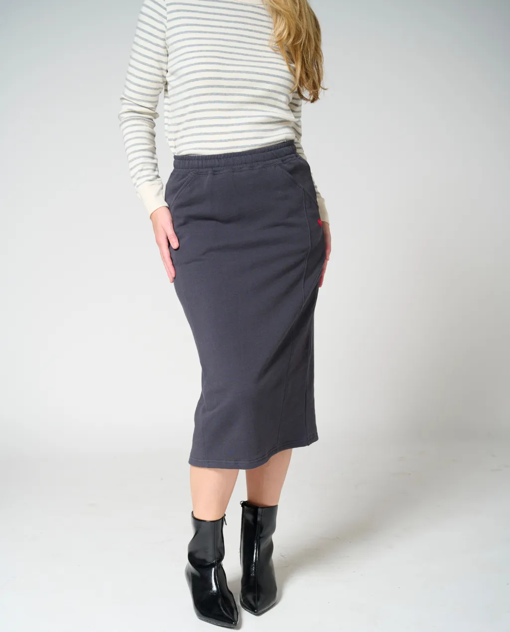 Leanne midi skirt sold by preloved product image thumbnail 4