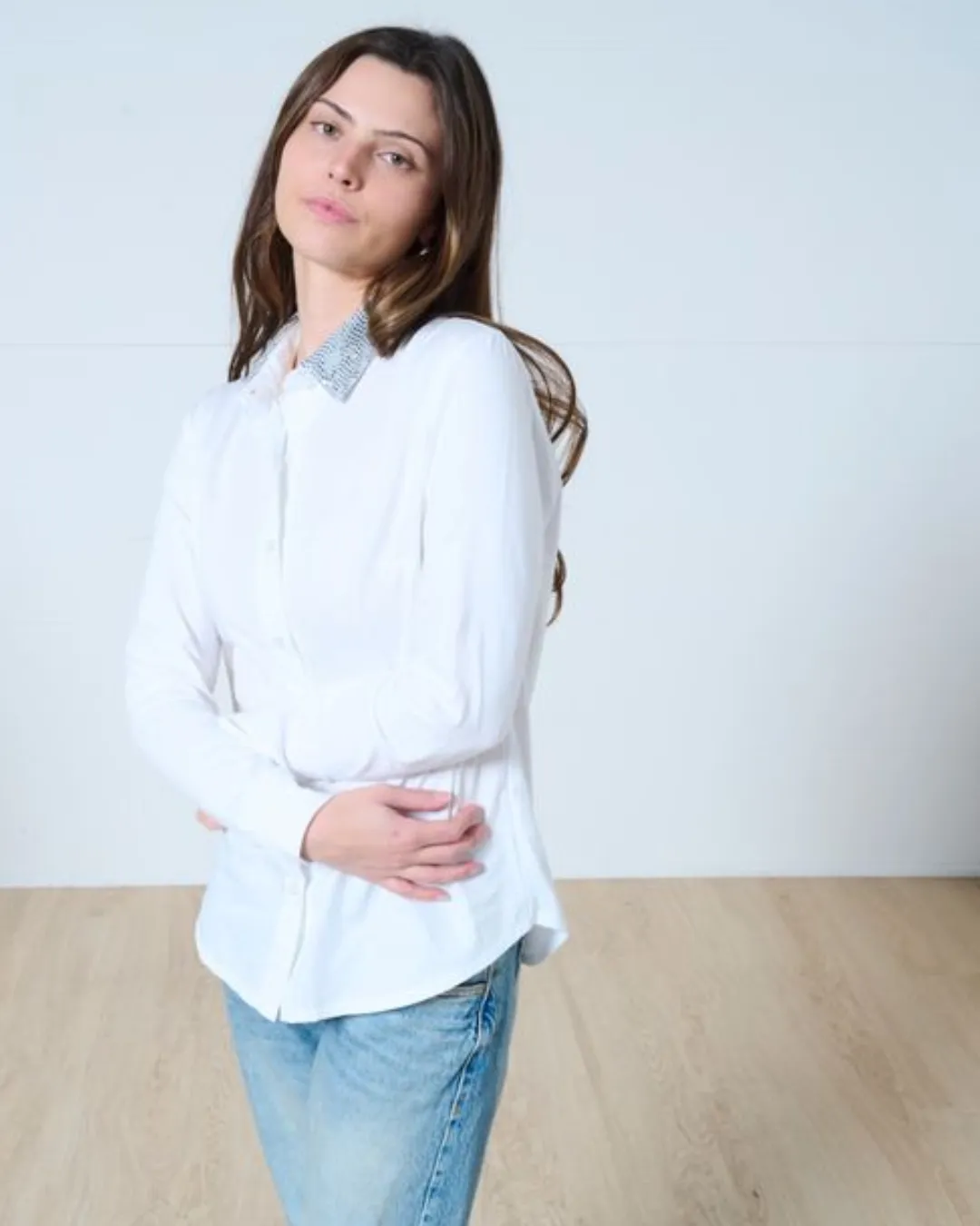 Isha shirt sold by preloved product image thumbnail 2
