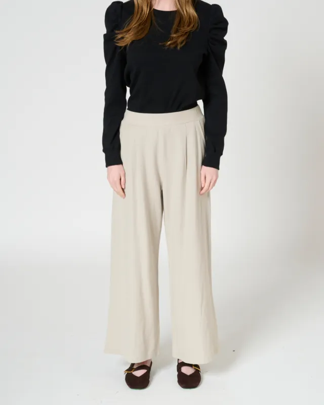 Leigh cropped pants sold by preloved