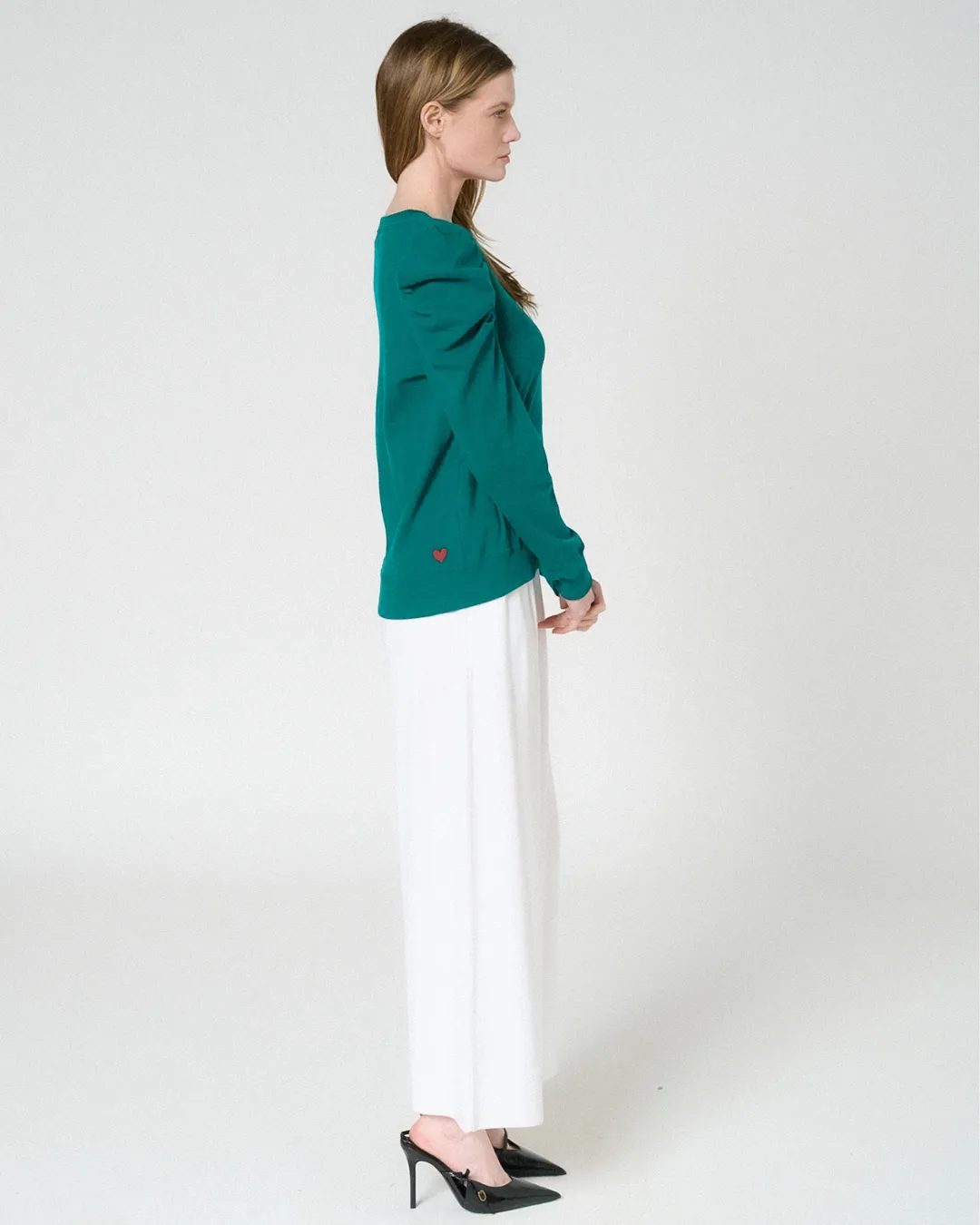 Helen puff sleeve Top sold by preloved product image thumbnail 3
