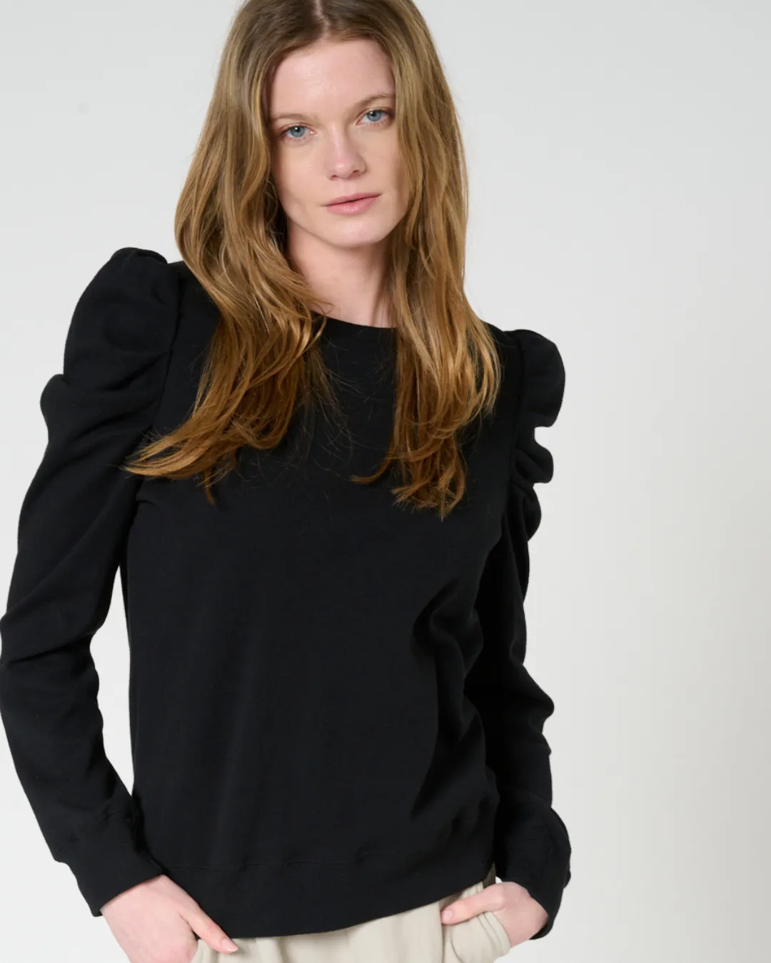 Helen puff sleeve Top sold by preloved product image thumbnail 5