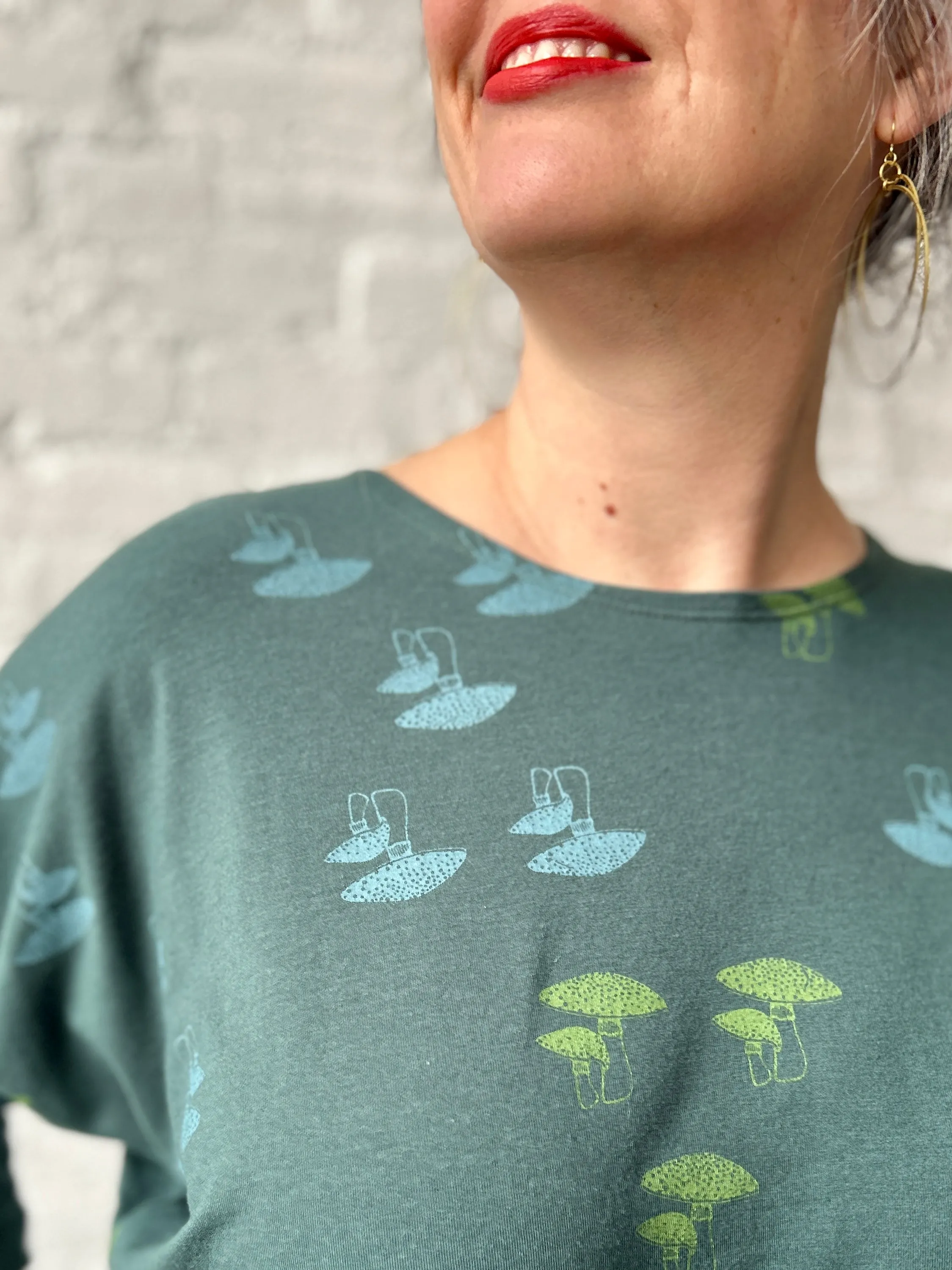 Ina - Pine sold by Smoking Lily product image thumbnail 4