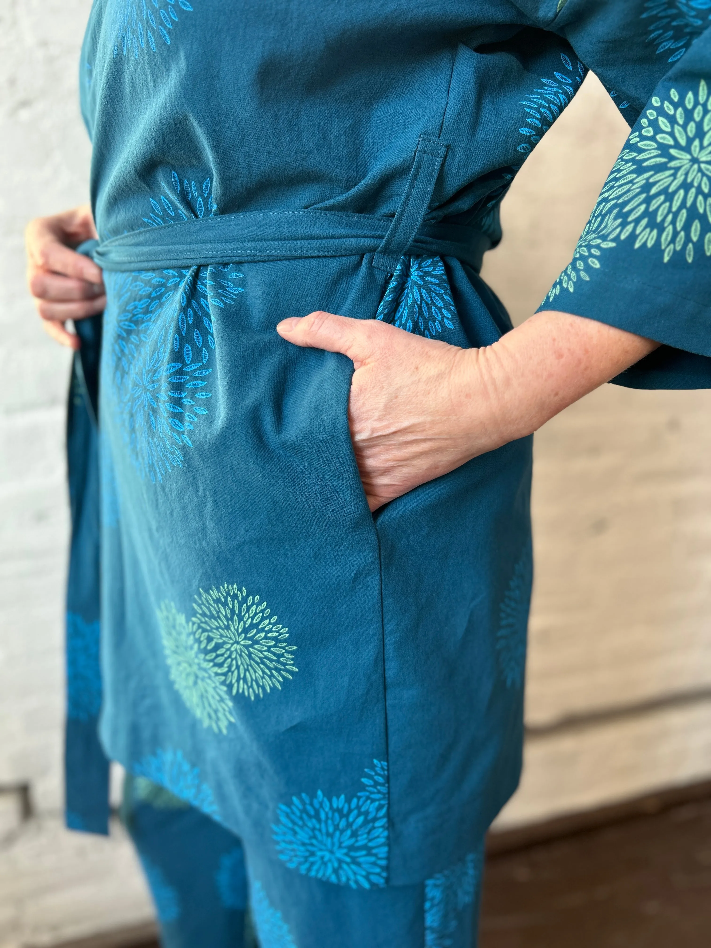 Staycationer Robe sold by Smoking Lily product image thumbnail 2