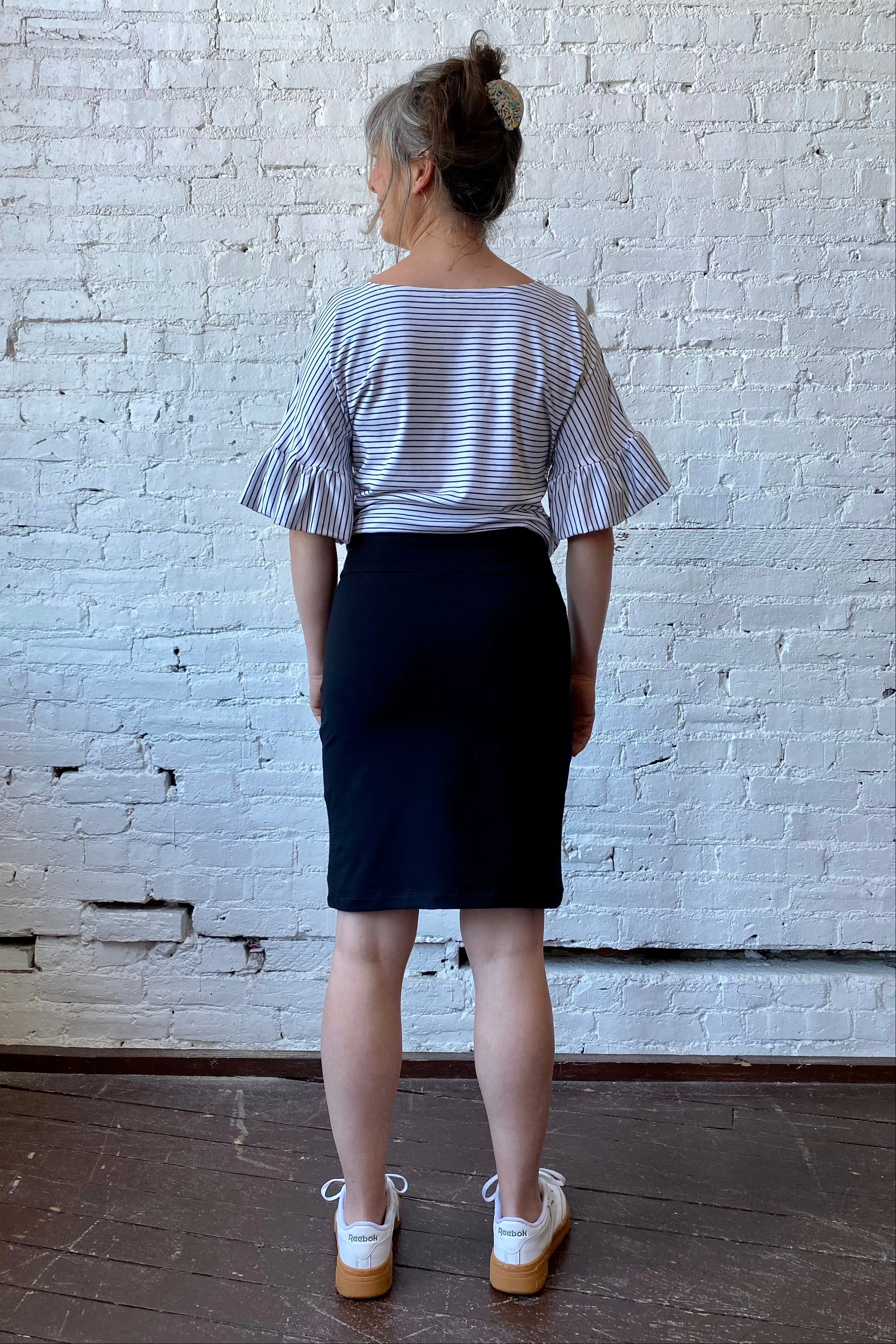 The Petite - Black Unprinted sold by Smoking Lily product image thumbnail 4