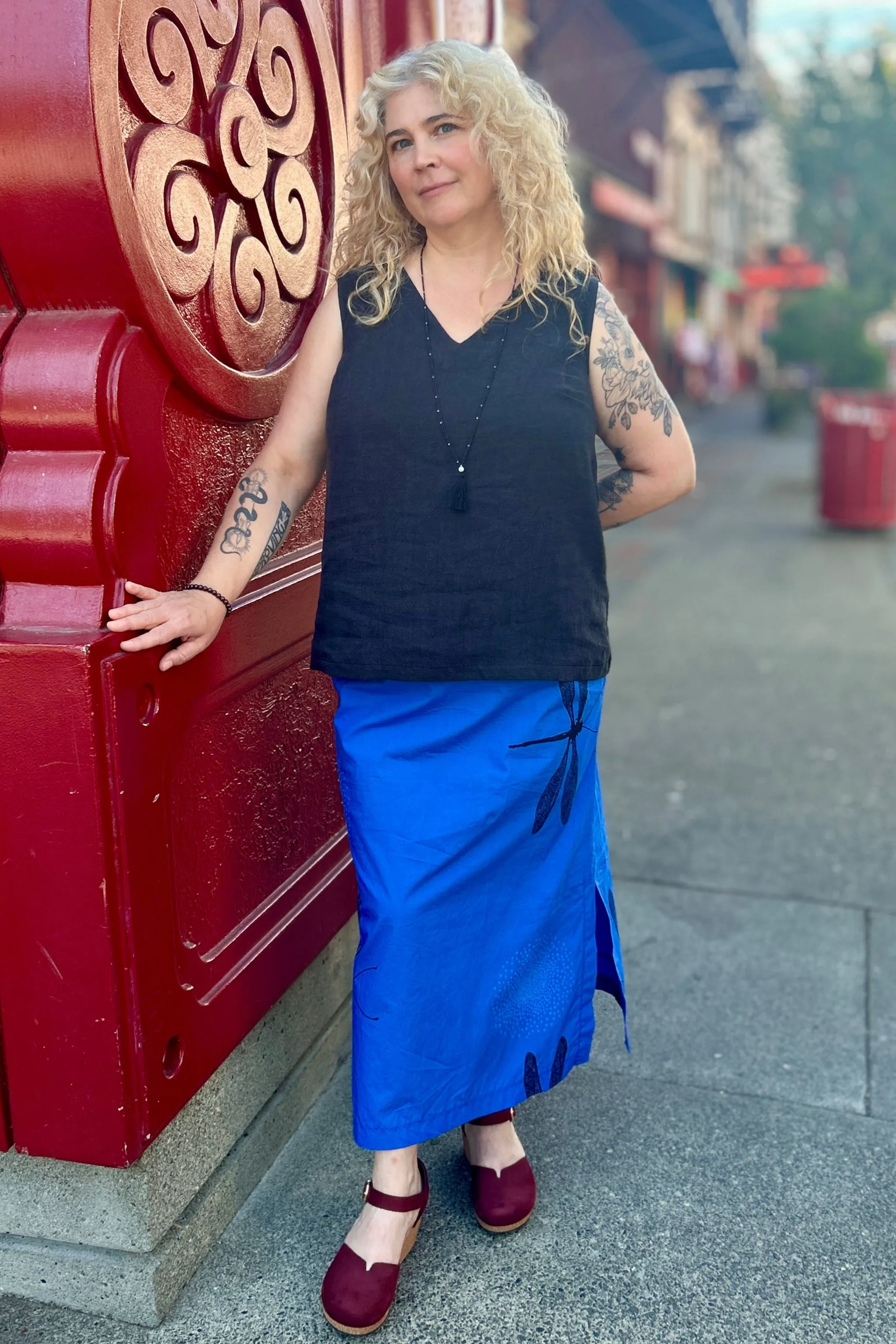 V-Neck Tank Black sold by Smoking Lily product image thumbnail 2