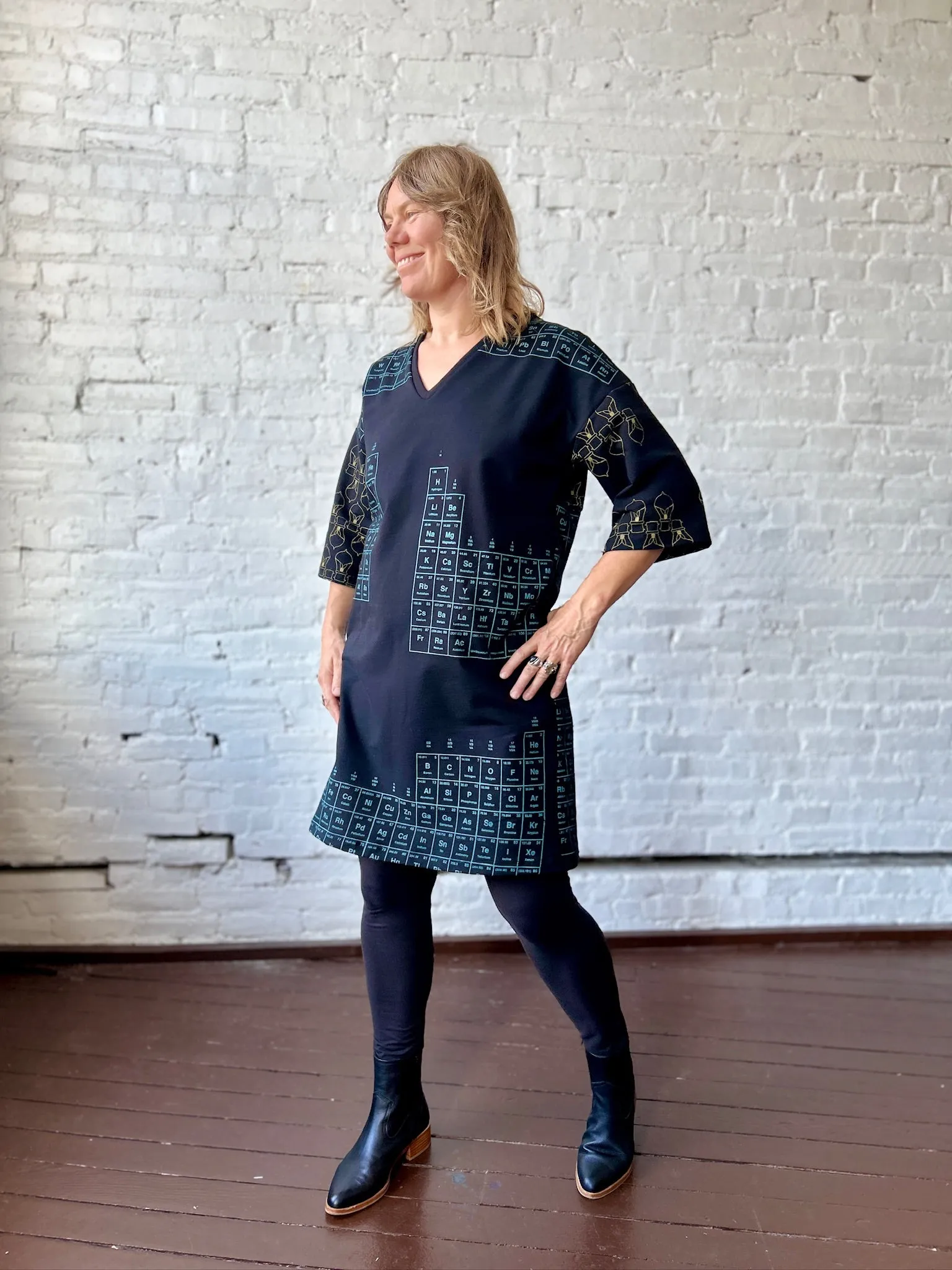 Market Tunic - Black size M OOAK sold by Smoking Lily product image thumbnail 2