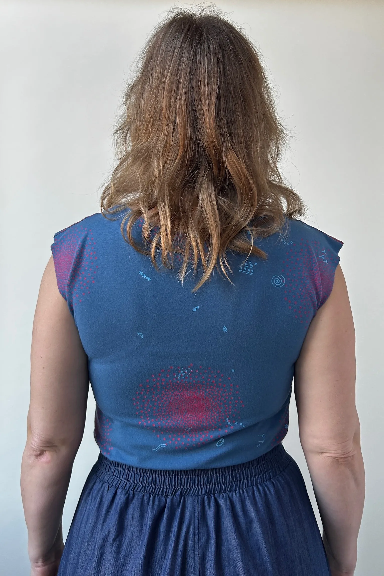 Simple Tee Stellar sold by Smoking Lily product image thumbnail 3