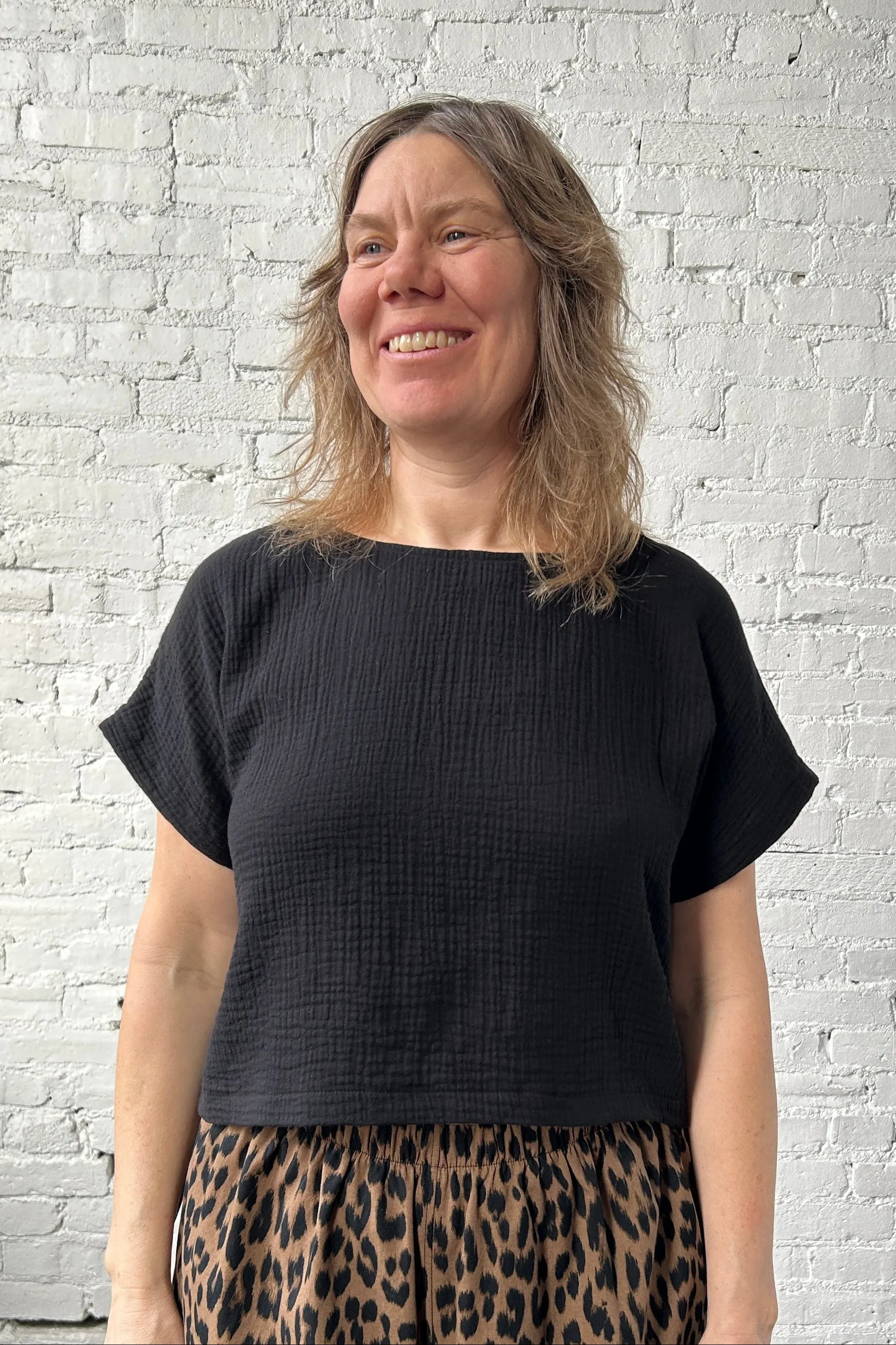 Cropped Saskia Top - Black sold by Smoking Lily