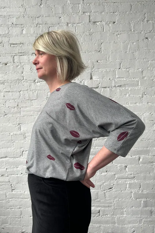 Nikita - Grey Microstripe made by Smoking Lily