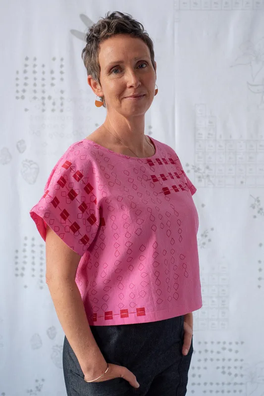 Cropped Saskia Top - Pink made by Smoking Lily