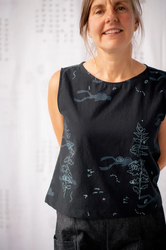 Swift Top - Black made by Smoking Lily