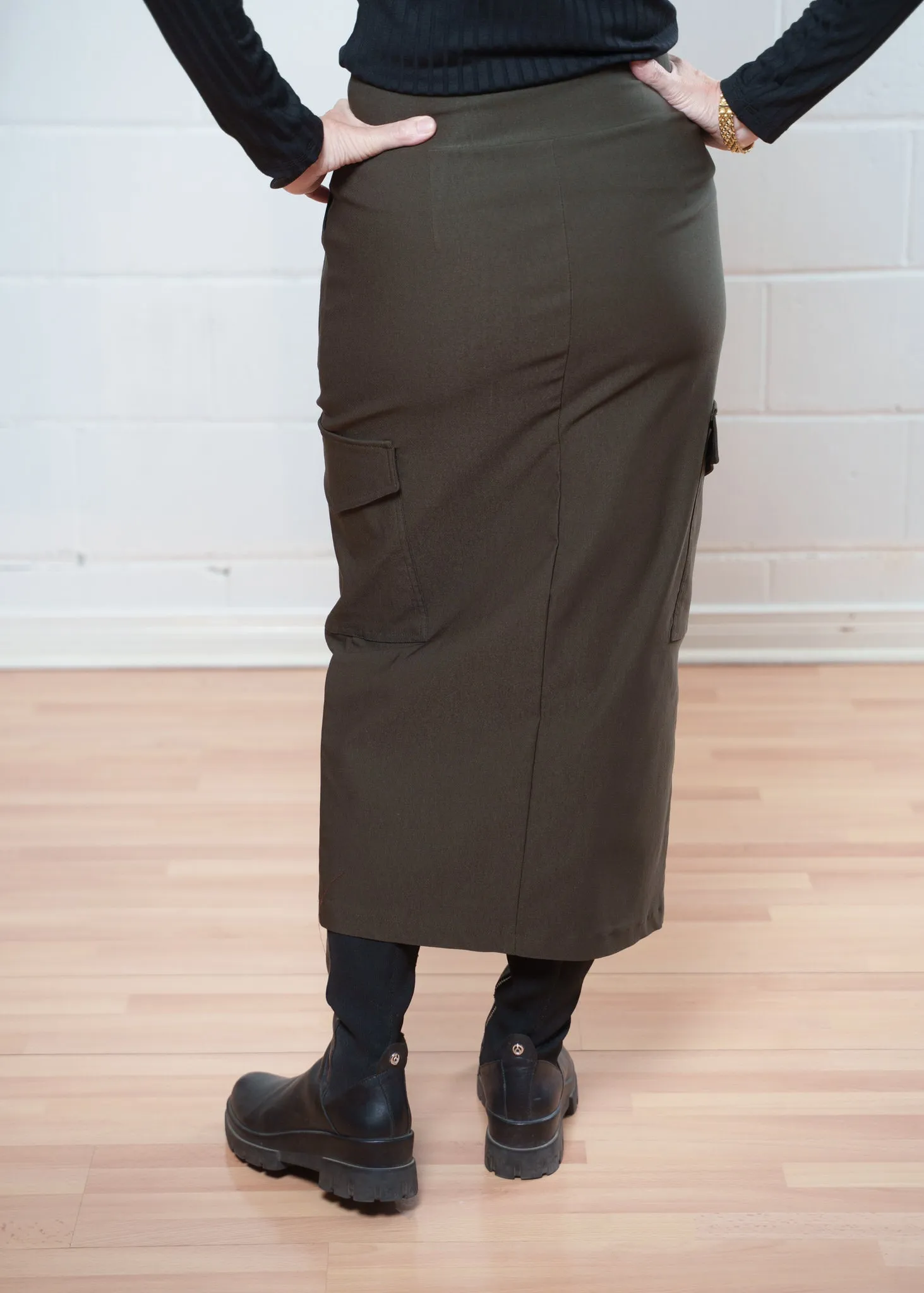 Whynn Cargo skirt - stretch twill sold by Studio Dianne product image thumbnail 2
