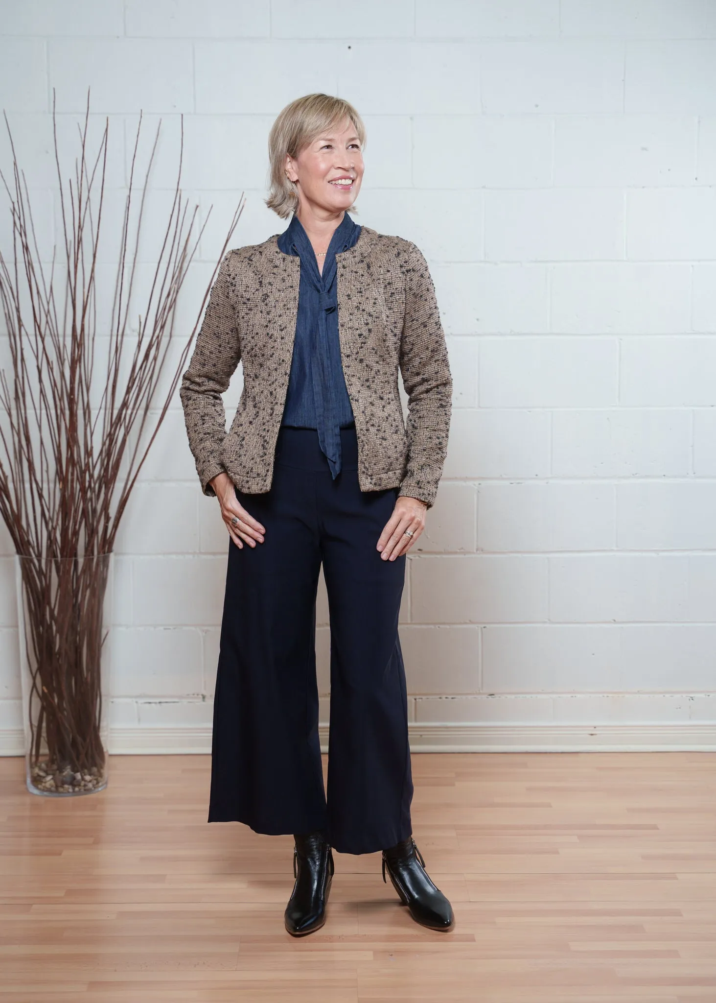 Nadine jacket - Tweed sold by Studio Dianne product image thumbnail 2