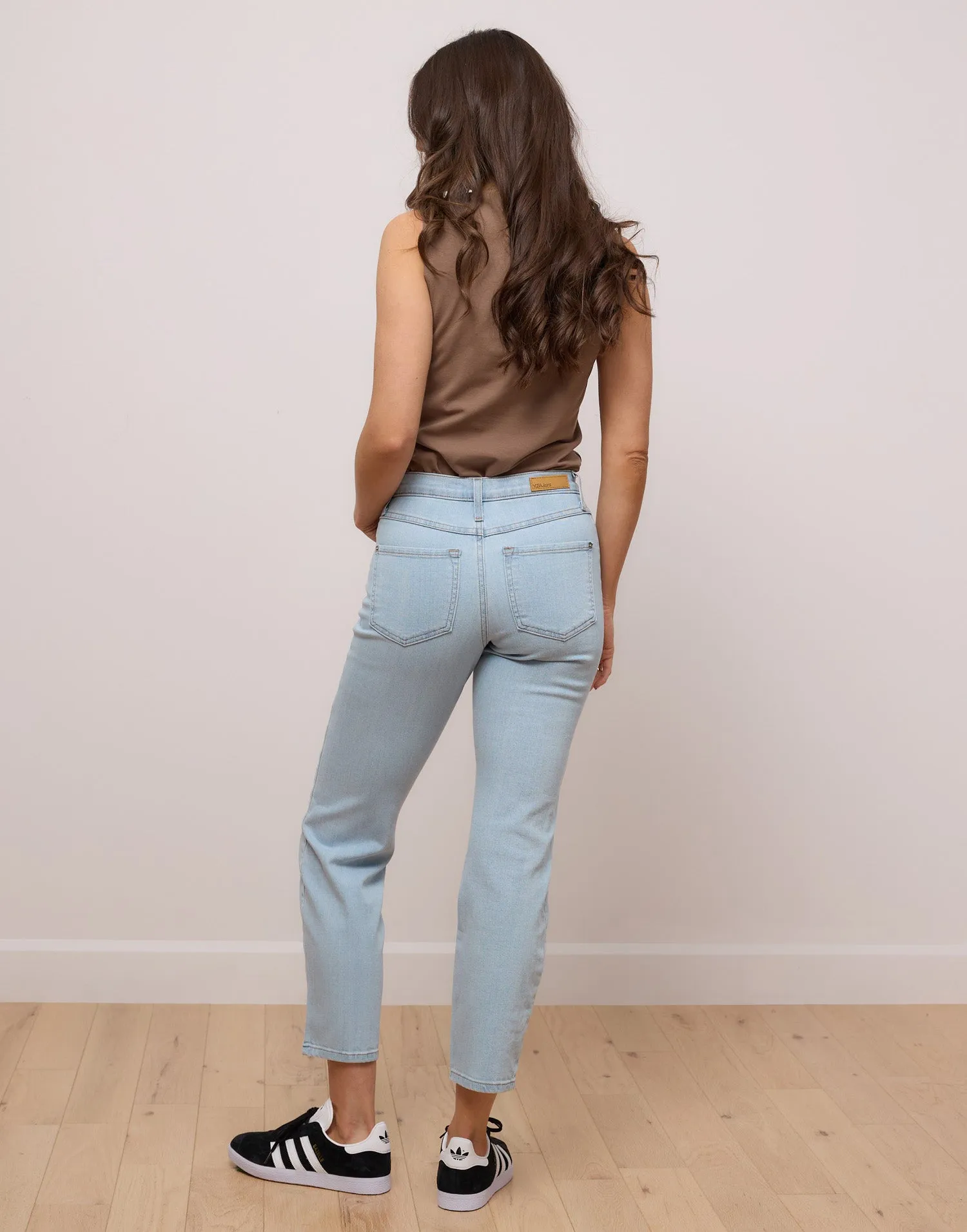 EMILY SLIM JEANS / PURE sold by Yoga Jeans product image thumbnail 4