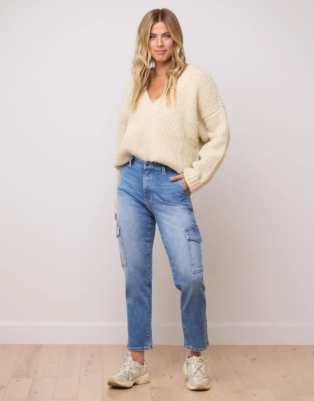 MALIA RELAXED JEANS / BLUE BELL sold by Yoga Jeans