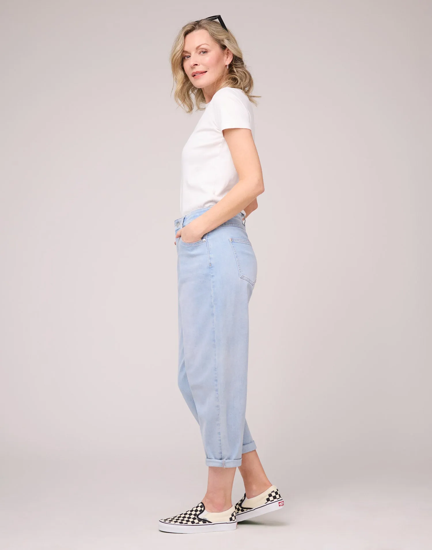 MALIA RELAXED JEANS. / PACIFIC BLUE sold by Yoga Jeans product image thumbnail 3