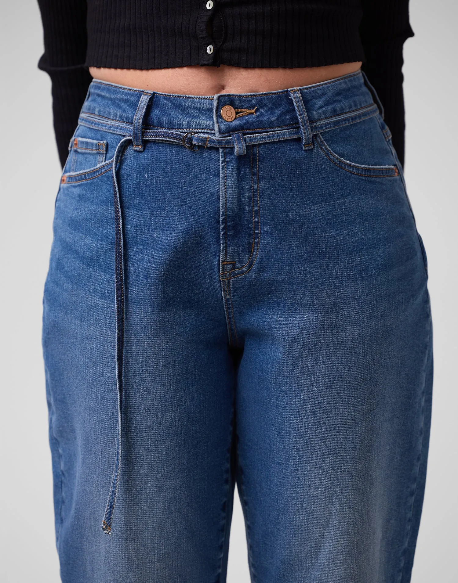 MALIA RELAXED JEANS / VIENNA sold by Yoga Jeans product image thumbnail 2