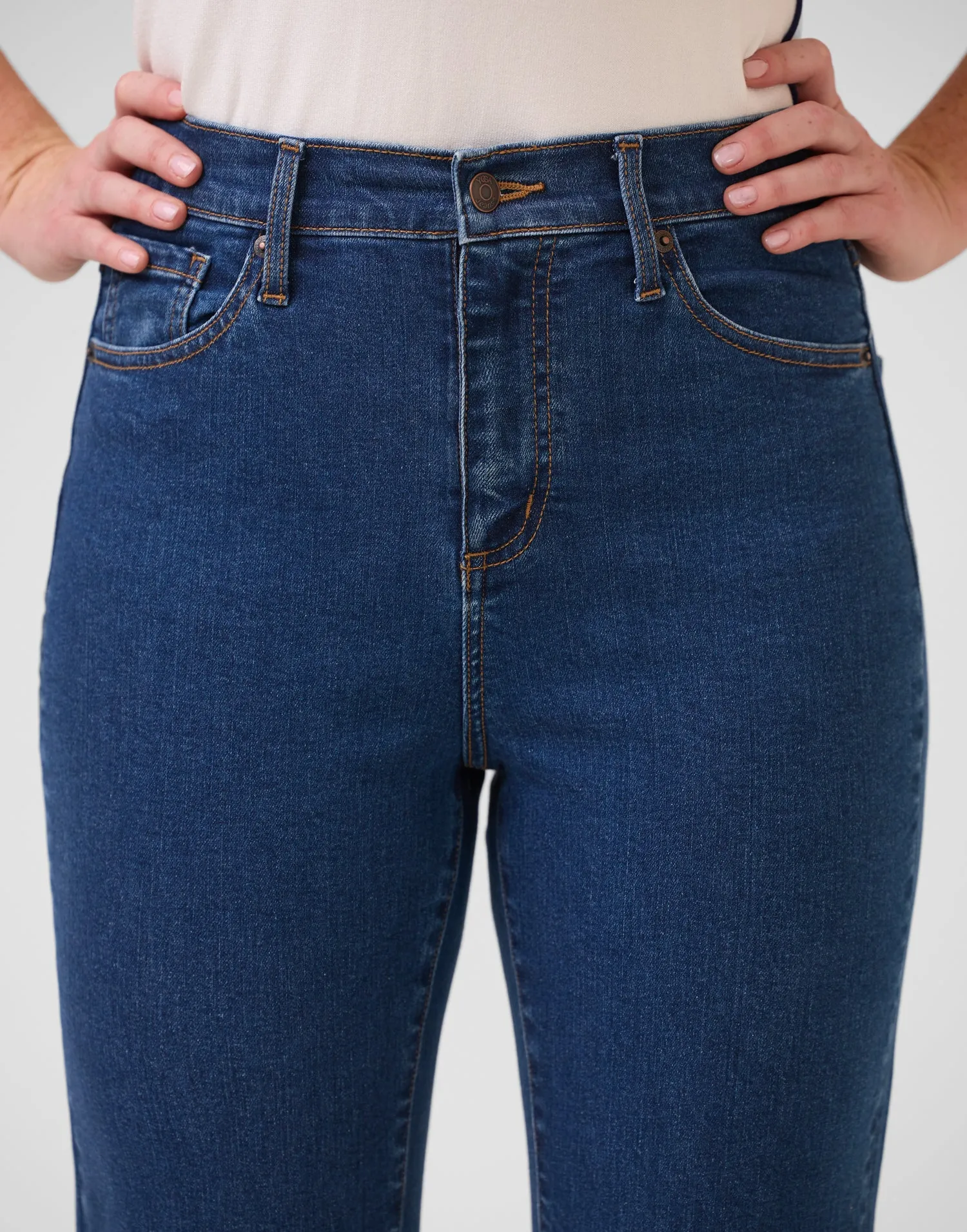 CHLOE STRAIGHT JEANS / HERITAGE BLUE sold by Yoga Jeans product image thumbnail 3