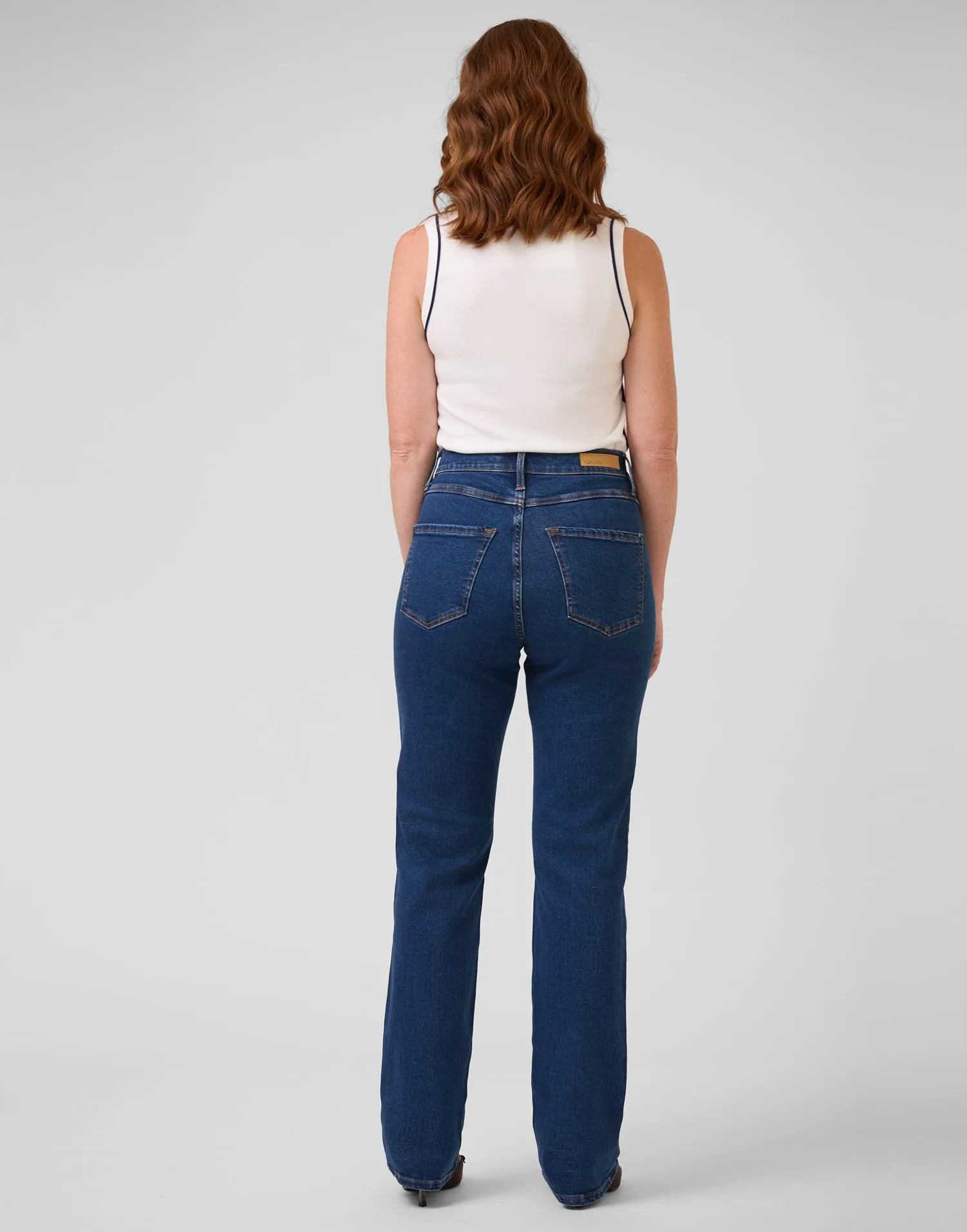 CHLOE STRAIGHT JEANS / HERITAGE BLUE sold by Yoga Jeans product image thumbnail 5