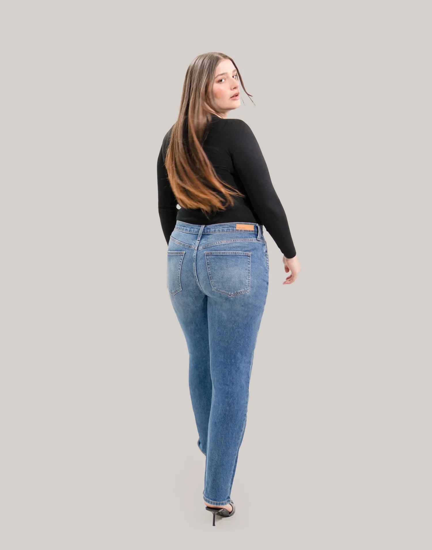 EMILY SLIM JEANS / DEE sold by Yoga Jeans product image thumbnail 4