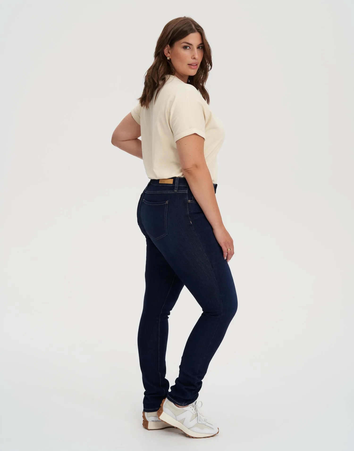 RACHEL CLASSIC RISE SKINNY JEANS / 34" DARK INDIE sold by Yoga Jeans product image thumbnail 3