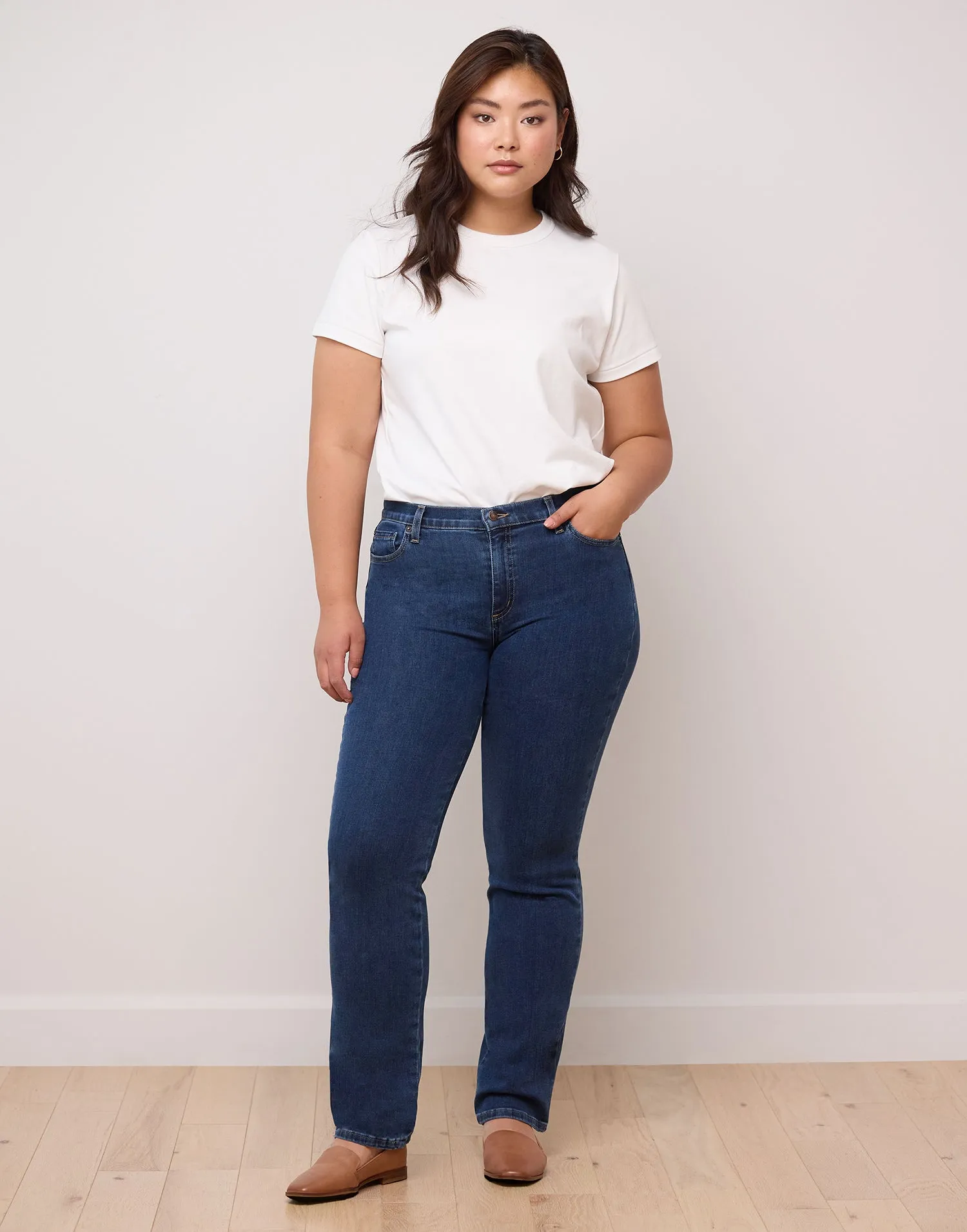 CHLOE STRAIGHT JEANS / ATHENA sold by Yoga Jeans