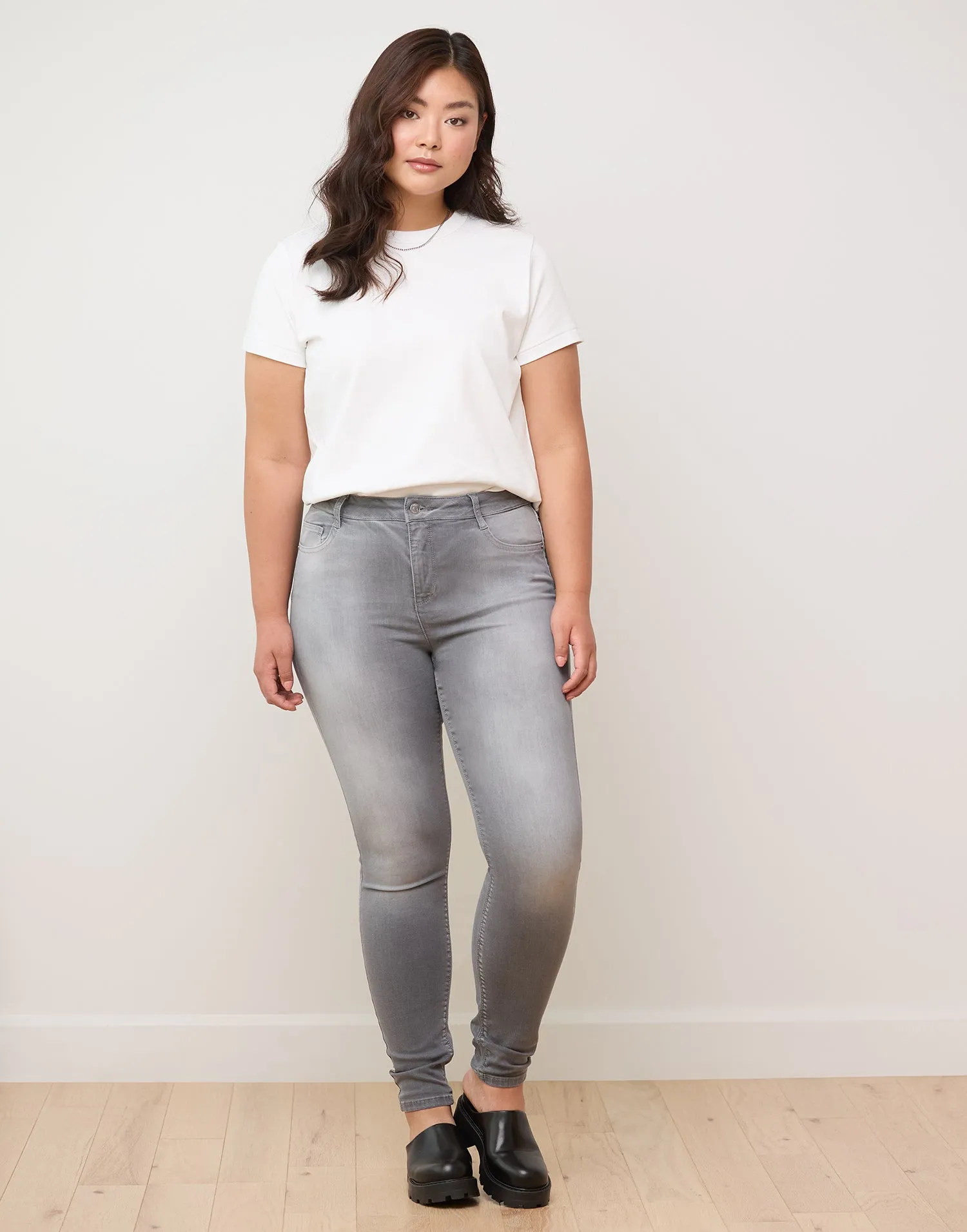 RACHEL SKINNY JEANS / STONE GREY sold by Yoga Jeans product image thumbnail 5