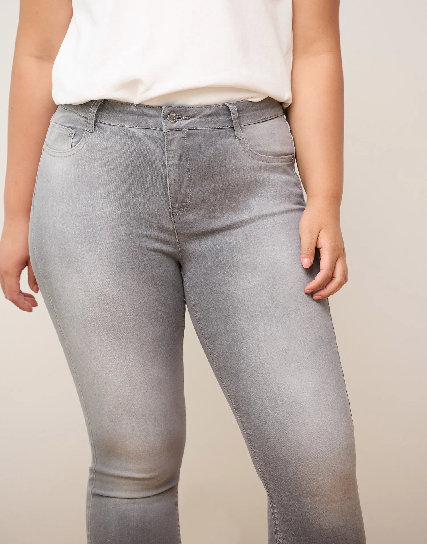 RACHEL SKINNY JEANS / STONE GREY sold by Yoga Jeans product image thumbnail 4