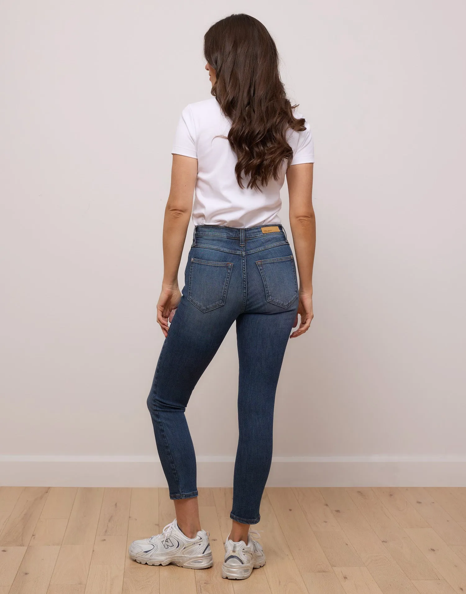 RACHEL SKINNY JEANS / BLUE DEPTHS sold by Yoga Jeans product image thumbnail 4