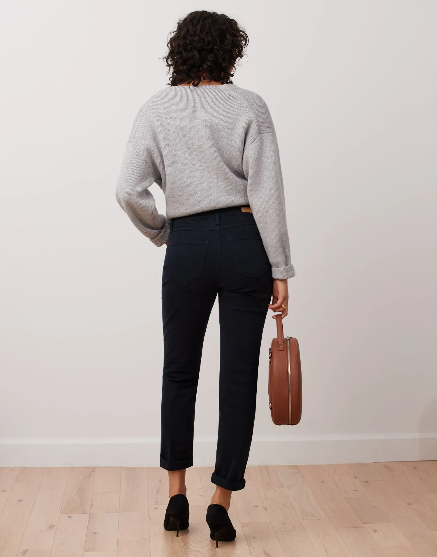 MALIA RELAXED JEANS / BLUE GRAPHITE sold by Yoga Jeans product image thumbnail 3