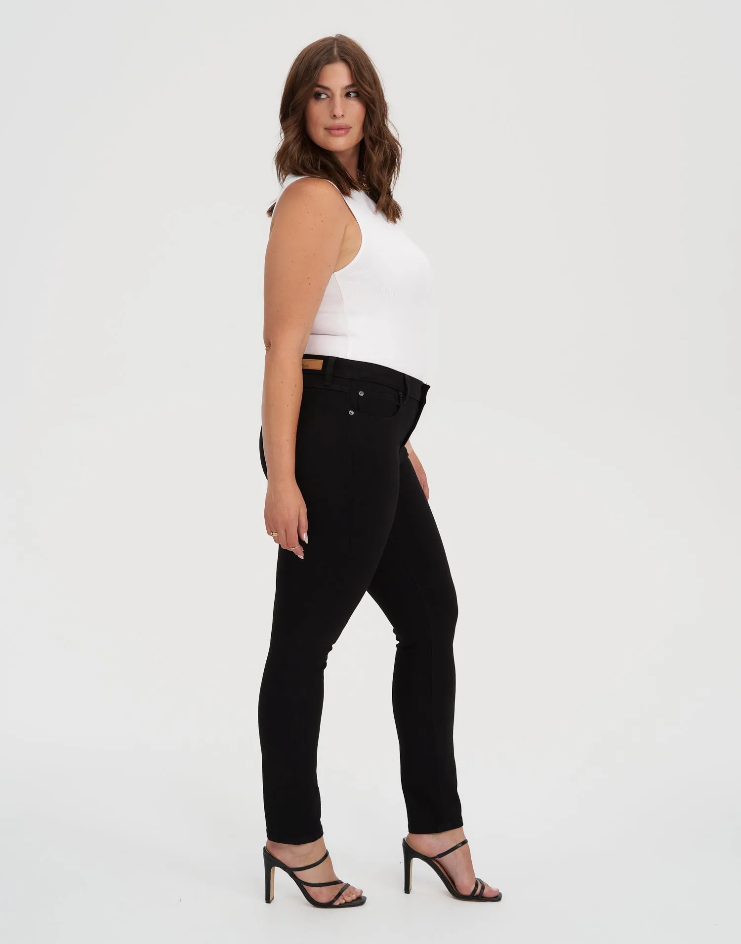 RACHEL SKINNY JEANS / 30" BLACK sold by Yoga Jeans product image thumbnail 2