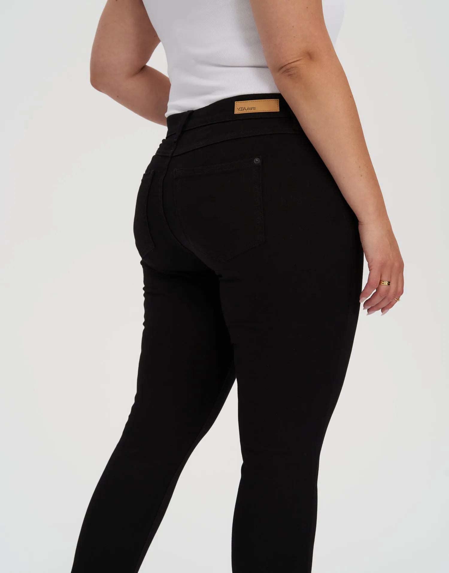 RACHEL SKINNY JEANS / 30" BLACK sold by Yoga Jeans product image thumbnail 3