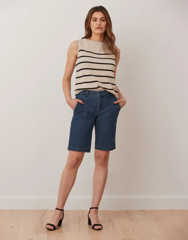 SHORTS / JUNE VIBES sold by Yoga Jeans