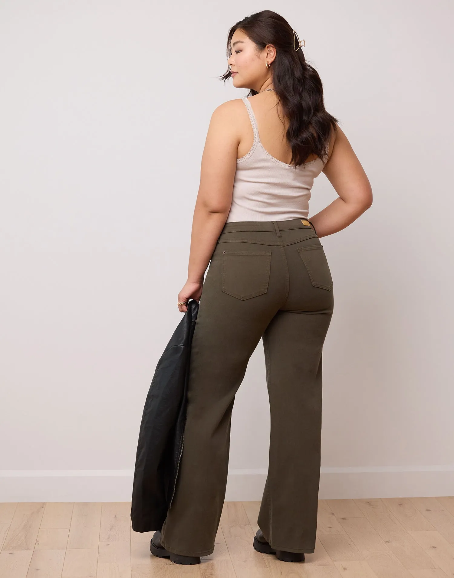 LILY WIDE LEG JEANS / VERT FONCE sold by Yoga Jeans product image thumbnail 4