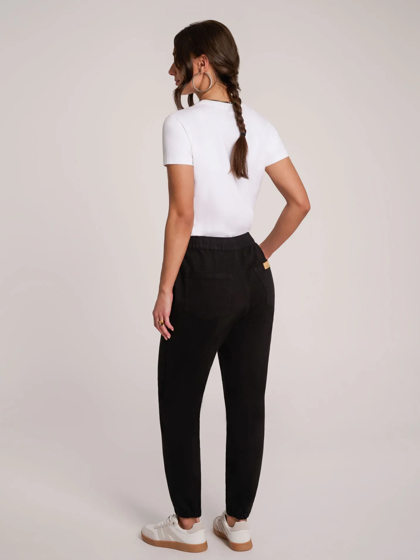 MALIA RELAXED JEANS / BLACK sold by Yoga Jeans product image thumbnail 5
