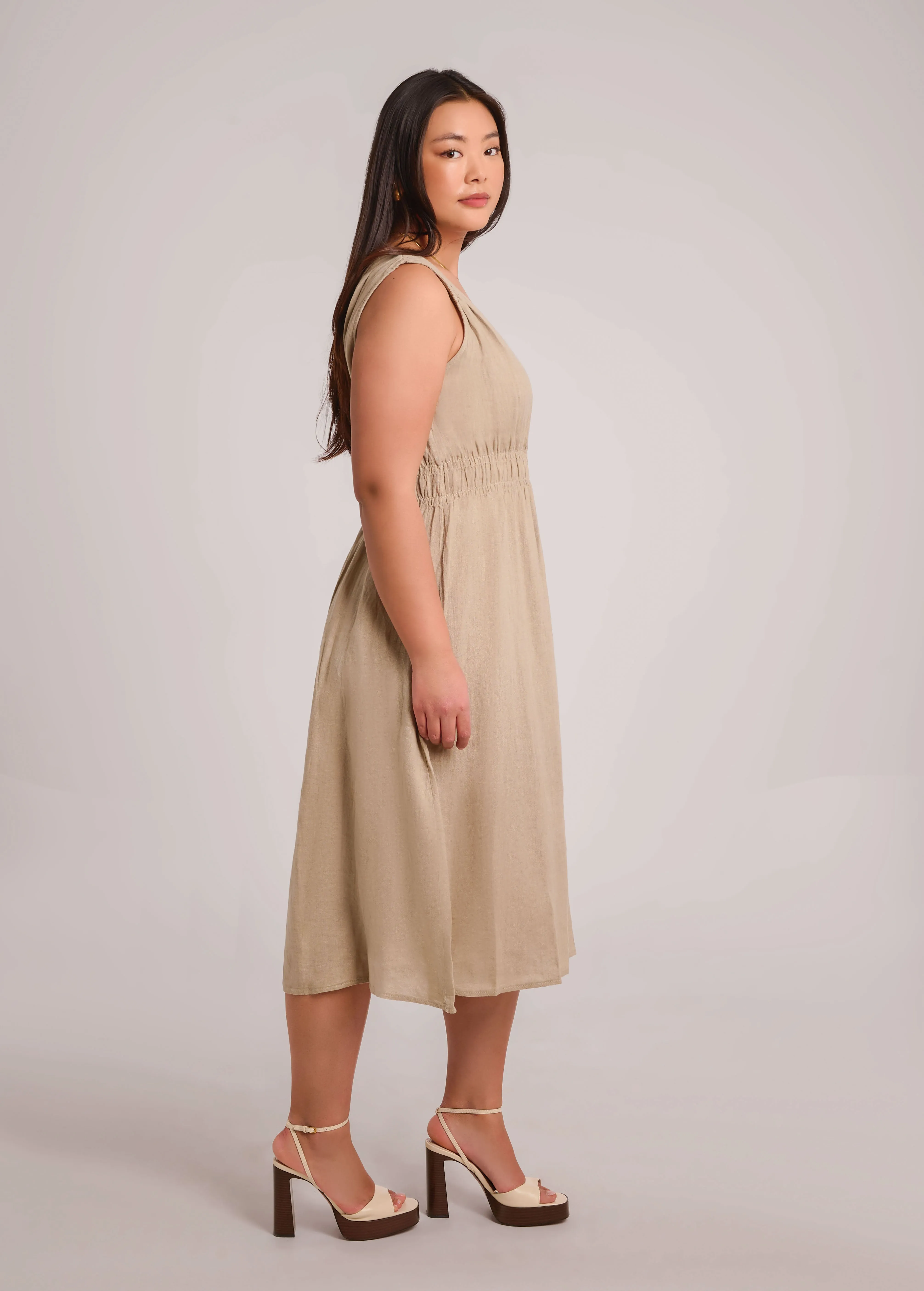 LUNA MIDI LINEN DRESS / SAND DUNE sold by Yoga Jeans product image thumbnail 3