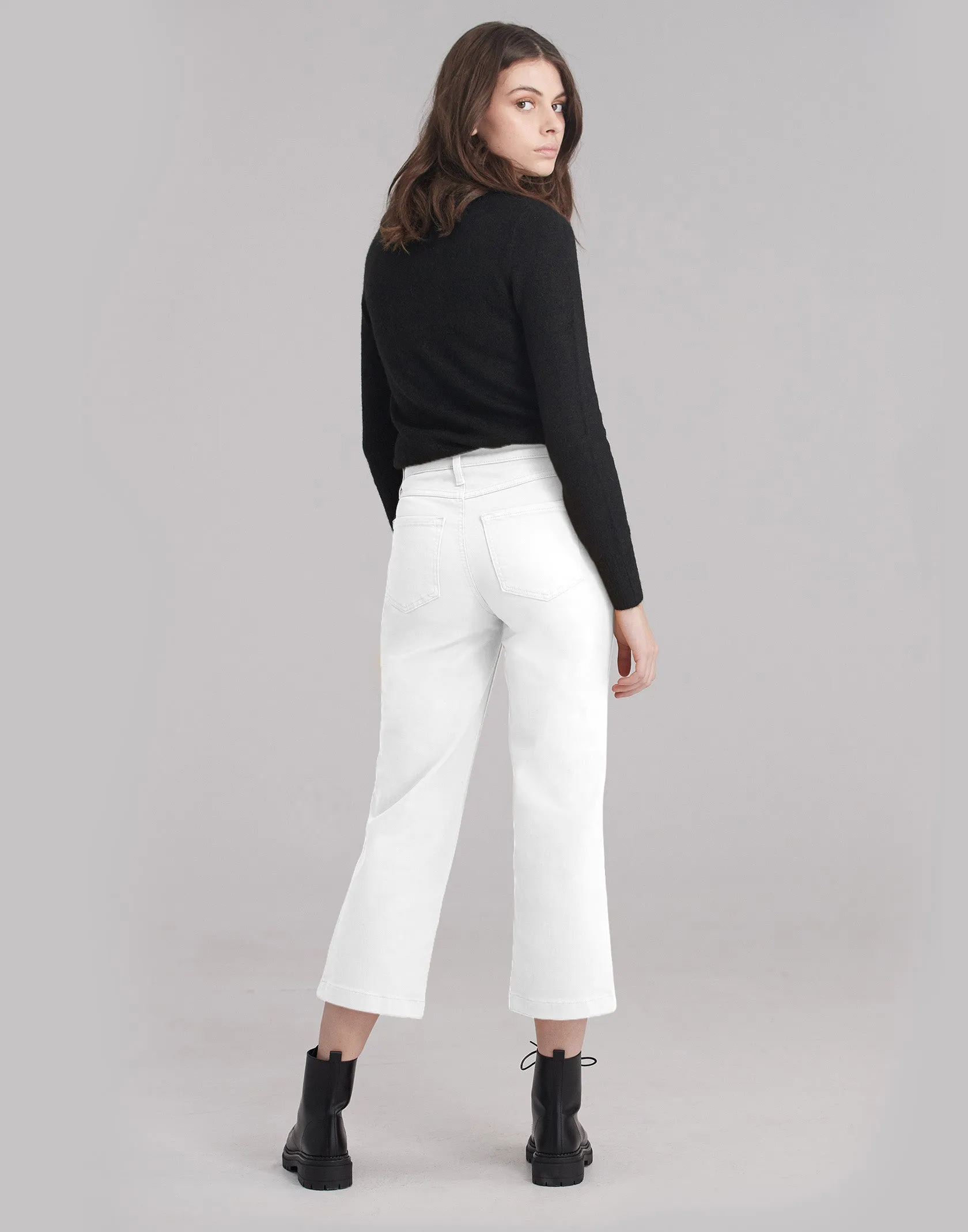 CHLOE STRAIGHT JEANS / WHITE sold by Yoga Jeans product image thumbnail 3