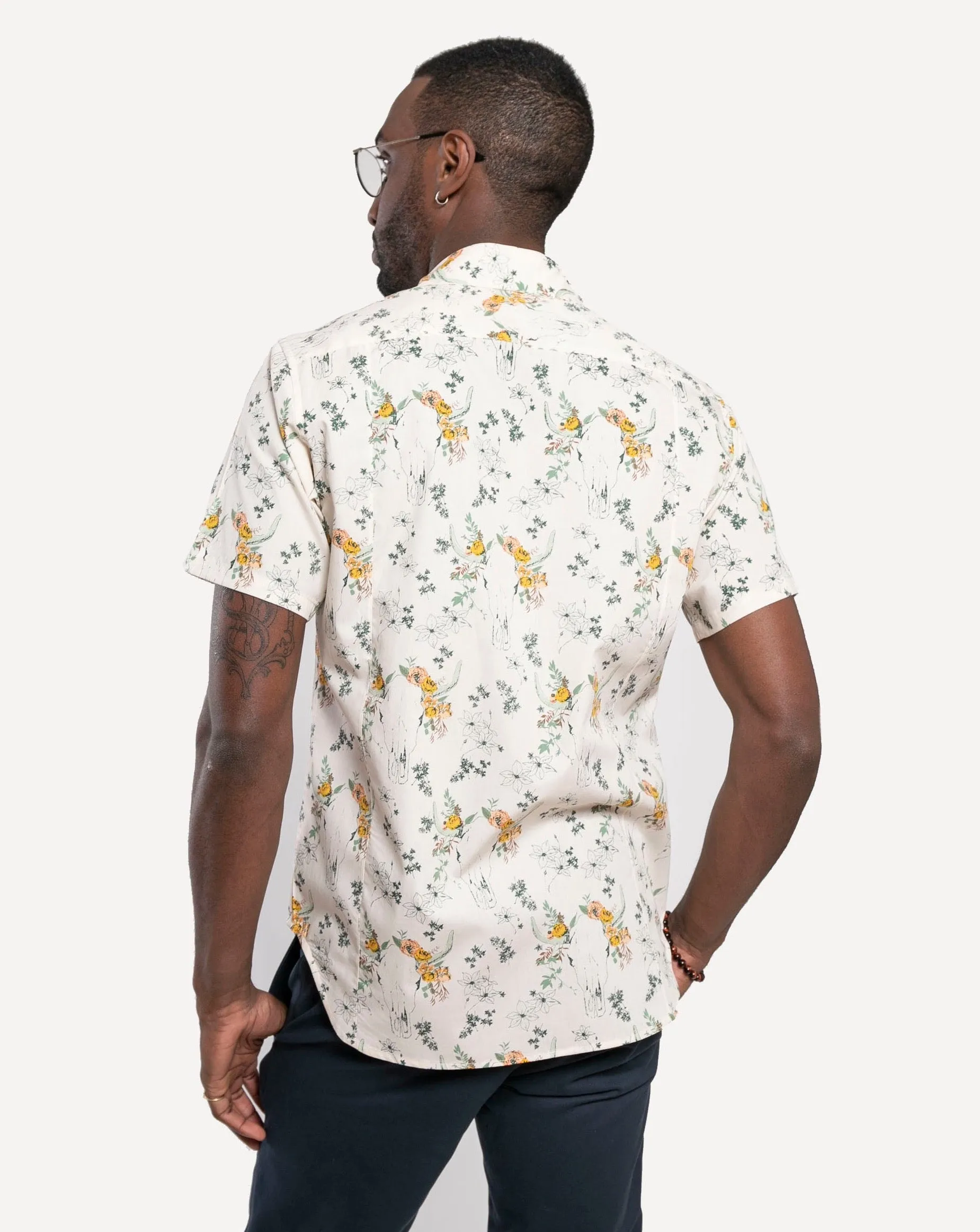 Short Sleeve Dylan Shirt | Skulls & Roses sold by 18 Waits product image thumbnail 4
