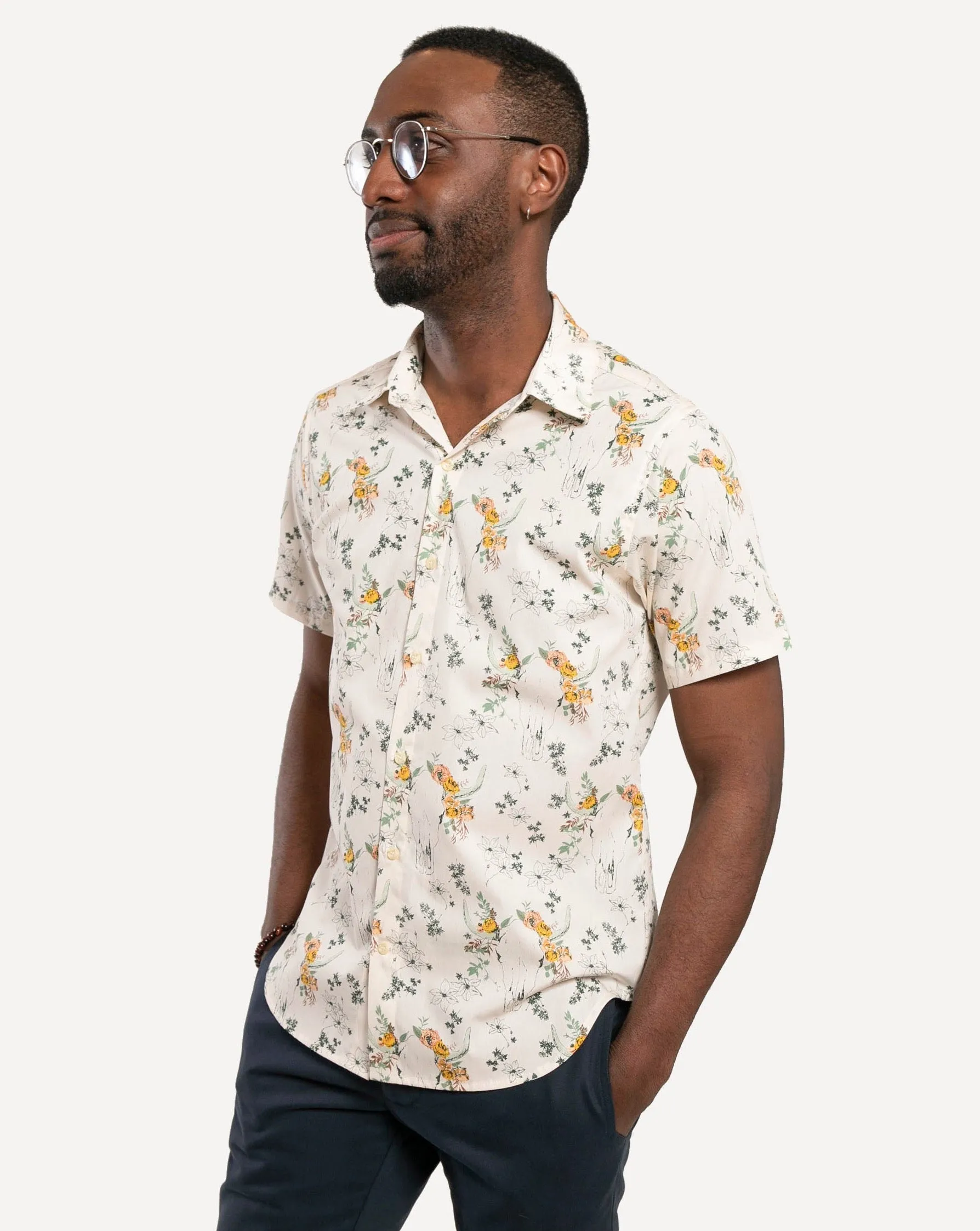 Short Sleeve Dylan Shirt | Skulls & Roses sold by 18 Waits product image thumbnail 3